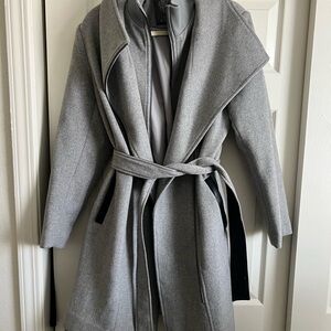 Gray Wool Trench Coat with Oversized Collar and Belt